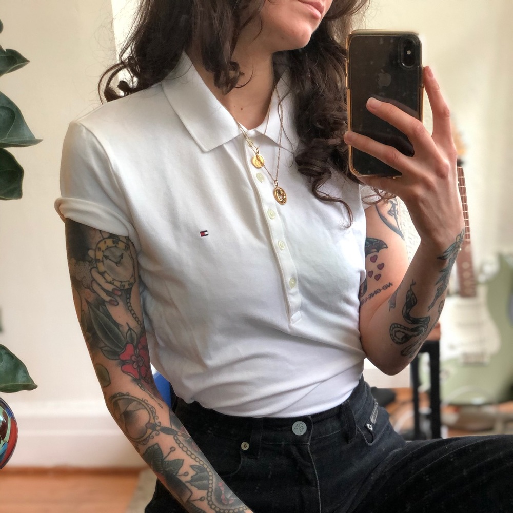 🍒Tommy Hilfiger Button Up Polo Shirt 🍒